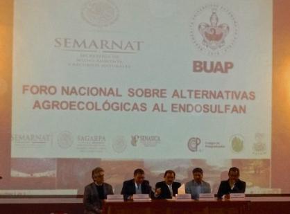 Fernando Bejarano, director of RAPAM, with representatives of co-organizer authorities and institutions during the inauguration of the forum